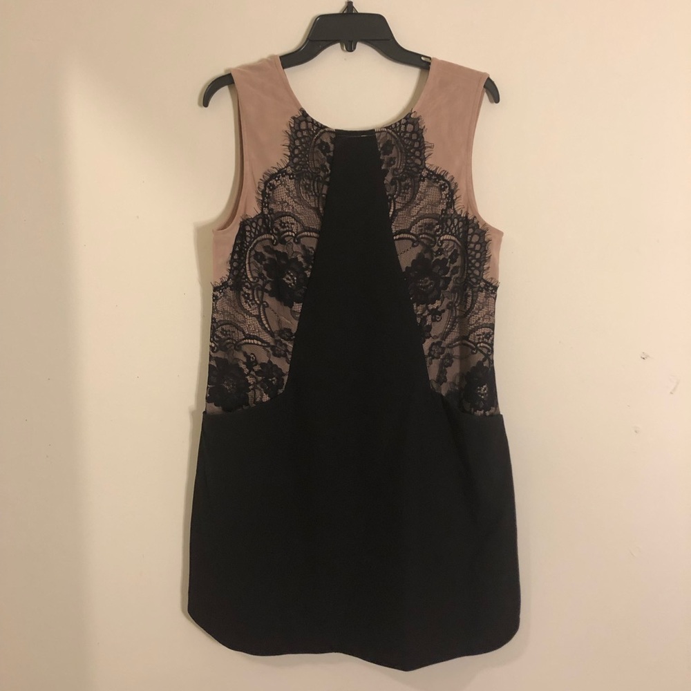 Dress with pockets